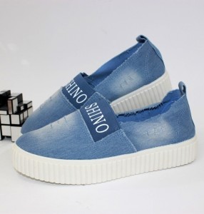 ��������� ������� - ������ ���� � ����� Vans � �������� �������� �����