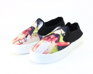 �������� ��������� ������� - ������ ���� � ����� Vans � �������� �������� �����