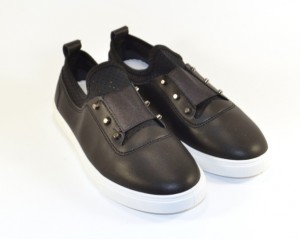 ���������� ������� ������� 5310 - ������ ���� � ����� Vans � �������� �������� �����