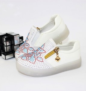������� ��� ������� E33 WHITE - ������ ������� ��������� ��� ����� ��������� �������