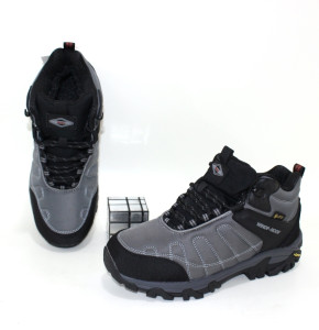 ������ ����� ������������������ ������� Wind Roof �� ����� Vibram