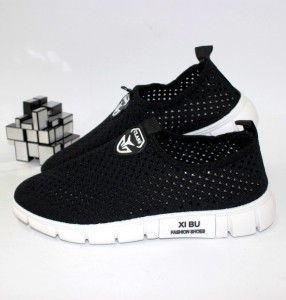 ����������� ������� - ������ ���� � ����� Vans � �������� �������� �����